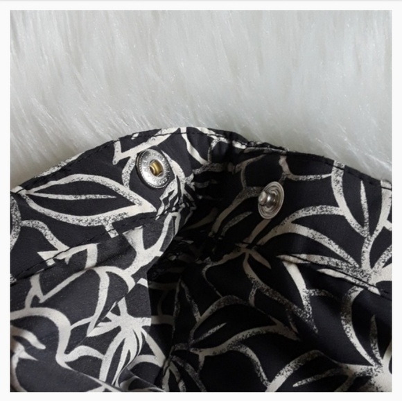 Eddie Bauer Cargo Mini Skirt - Picture 4 of 7